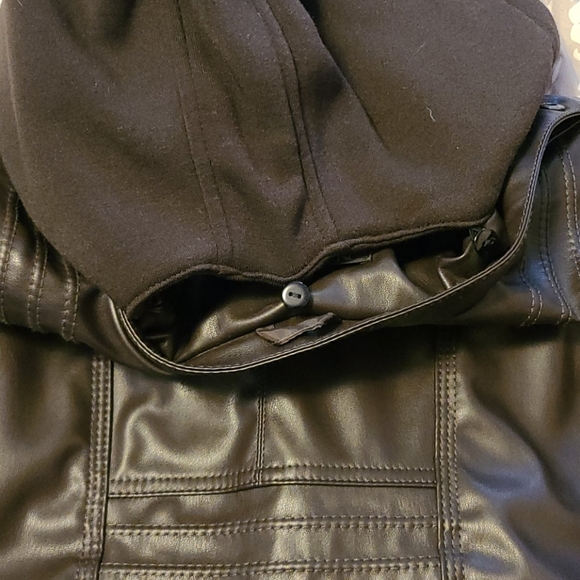 Pleather  jacket - Picture 4 of 4
